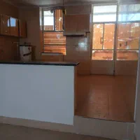 آپارتمان طبقه اول