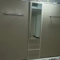 تخت کم جا
