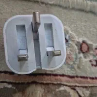 شارژر ایفون سالم سالم.  با تبدیل و کابل