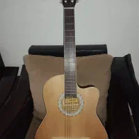 گیتار کلاسیک اشمیت