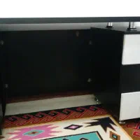 میز اداری و تحریر