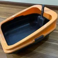ظرف خاک گربه