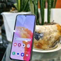 گوشی S23 FE 256 R8 درحد نو