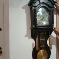 ساعت دیواری