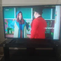 ال ای دی ۴۳ اینج کره ای اصل دیجیتال دار