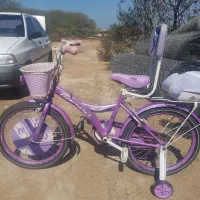 دوچرخه دخترانه تمیز و سالم