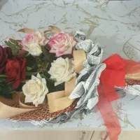 دسته گل مصنوعی