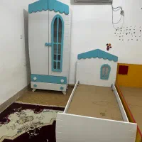 فروش یک عدد کمد به همراه تخت یک نفره بندر دیر