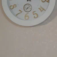 ساعت دیواری