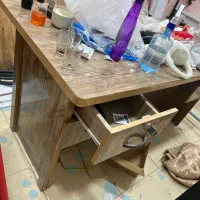 میز تحریر ۴کشو