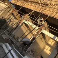 نصب درب کرکره و شیشه سکوریت|خدمات پیشه و مهارت|زاهدان, |دیوار