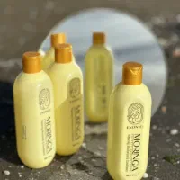 شامپو موی سر حاوی روغن مورینگا اکسونیک ۳۰۰ میل