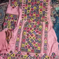 لباس برای فروش