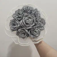 دسته گل نقره ای با تور پلیسه