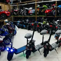 اسکوتر    دریفتی.  هیمالیا