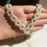 گردنبند مرواریدی V شکل|بدلیجات|همدان, |دیوار