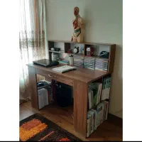 میز تحریر|میز تحریر و کامپیوتر|اصفهان, طاحونه|دیوار