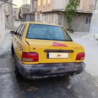 ماشین تاکسی پراید