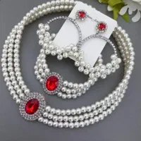 گردنبند مرواریدی