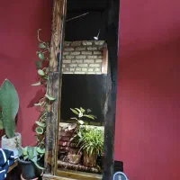 آینه قدی با قاب چوبی