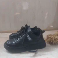 کتونی مشکی سایز۴۰