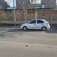 اتومبیل فوق بدون رنگ