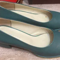 کفش|کیف، کفش، کمربند|رشت, چله خانه|دیوار