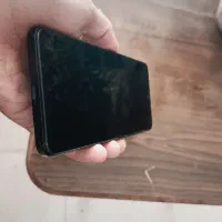 گوشی ردمی A3شارژر کارتن کاور همه چی داره