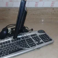 مانیتور استوک  همراه کیبرد و موس و کابل