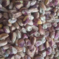 مغز پسته