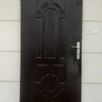 در چوبی و پنجره پی وی سی در حد نو