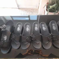 دمپایی|کیف، کفش، کمربند|دورود, |دیوار