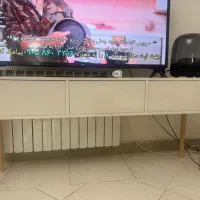 دو عدد میز تلویزیون و کنسولی