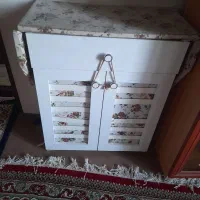 میز اتو و صندلـی