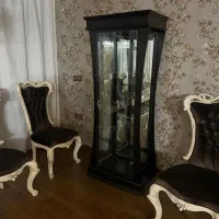 ویترین چوبی آیینه دار