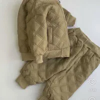 کاپشن و ست شال و کلاه