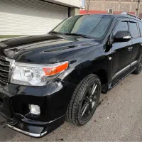 لندکروز ۲۰۰۹ دور رنگ