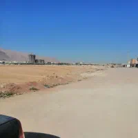 اجاره زمین محصور با سهمیه آب و برق|اجارهٔ دفتر صنعتی، کشاورزی، تجاری|شیراز, انجیره|دیوار