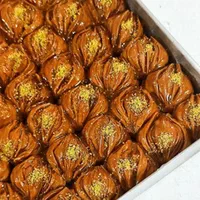 تولید انواع باقلوا استانبولی و رشته ای و خمیر|خوردنی و آشامیدنی|تهران, خاک سفید|دیوار