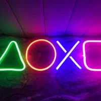 نئون طرح پی اس ۴