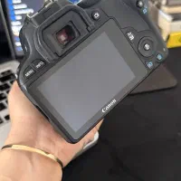 دوربین کانن canon100Dبا لنز عکاسی وفیلم برداری|دوربین عکاسی و فیلم‌برداری|قم, بلوار امین و ساحلی|دیوار