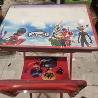 میز تحریر کودک به همراه گیتار