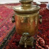 سماور زغالی عتیقه قدمت 150 سال|کلکسیون اشیاء عتیقه|مراغه, |دیوار