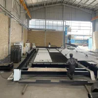 اپراتور لیزر با سابقه کاری