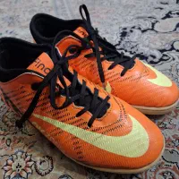 کتونی چمن مصنوعی