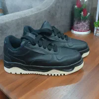 کتونی اسپرت دخترانه و زنانه