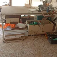 میز فلزی