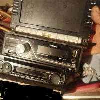 مقداری وسایل و لوازم و قطعات