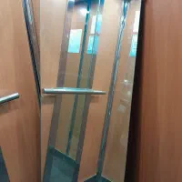 آینه قدی ۱۶۰×۶۲ تمیز
