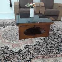 میز جلو مبلی با 4عدد عسلی درحد نو
